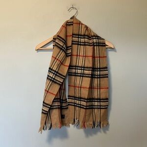 Classic Nova Check 100% Lambswool Tan Plaid Scarf